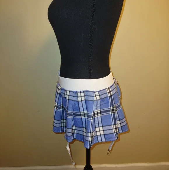 SOLD--Blue Plaid Pleated Micro Mini Skirt - Picture 4 of 15